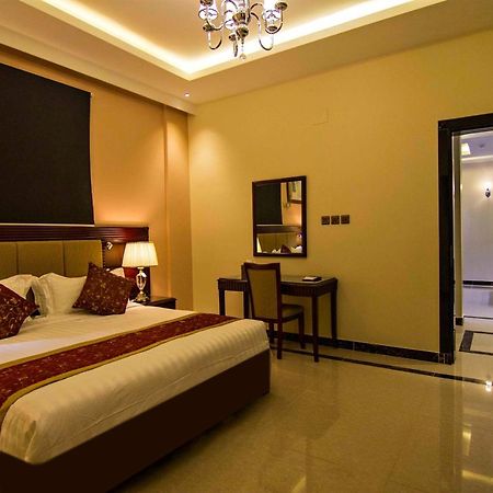 Dreams Houses Furnished Suites Tabuk Esterno foto