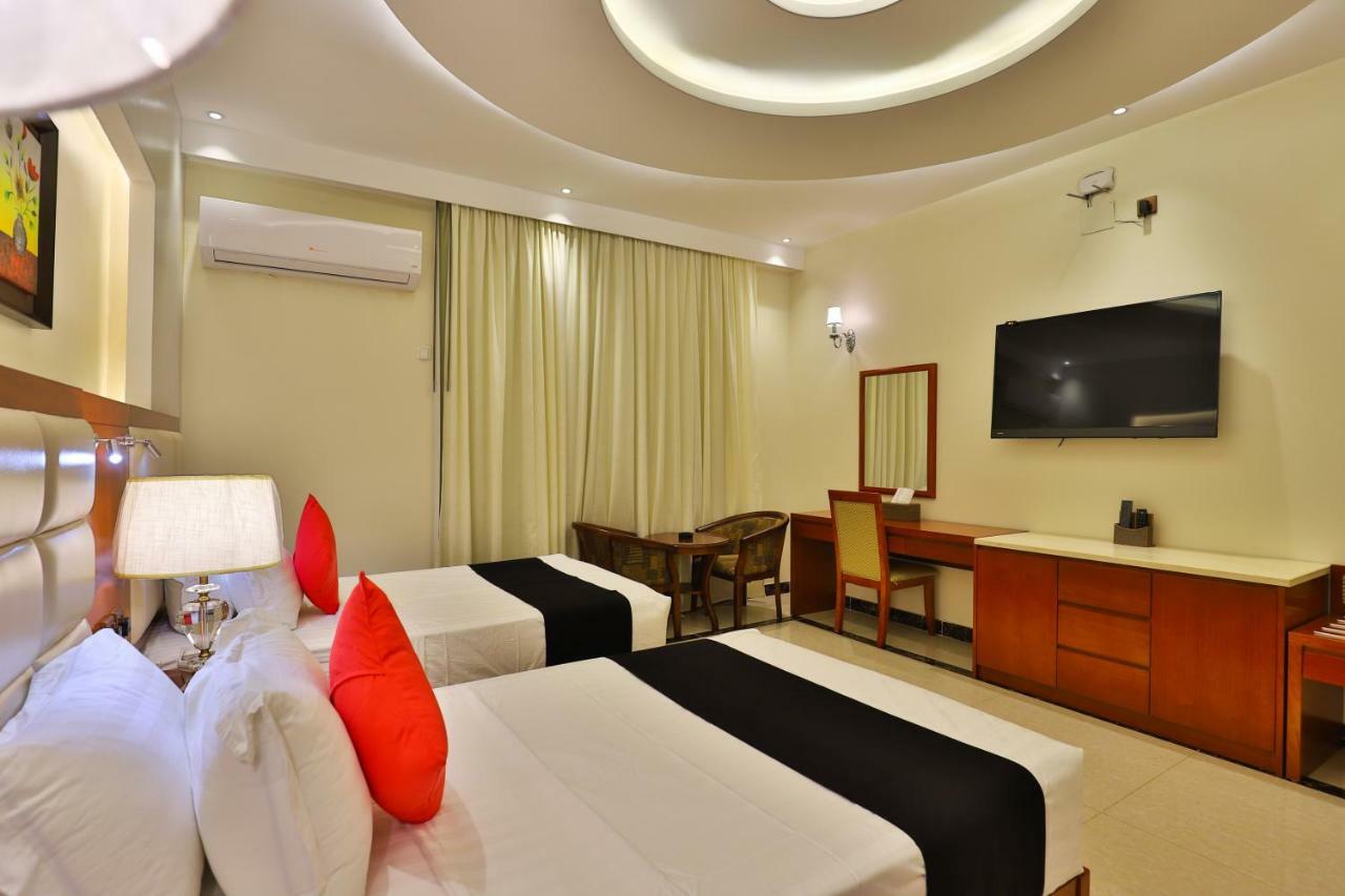 Dreams Houses Furnished Suites Tabuk Esterno foto