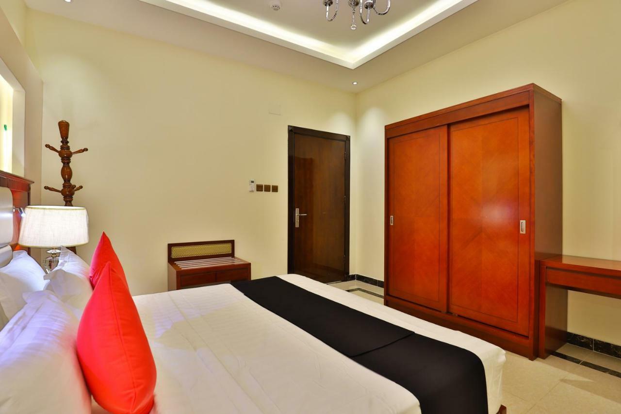 Dreams Houses Furnished Suites Tabuk Esterno foto