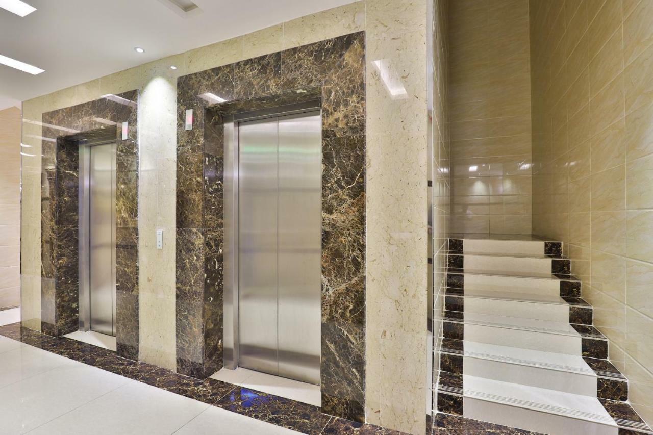 Dreams Houses Furnished Suites Tabuk Esterno foto