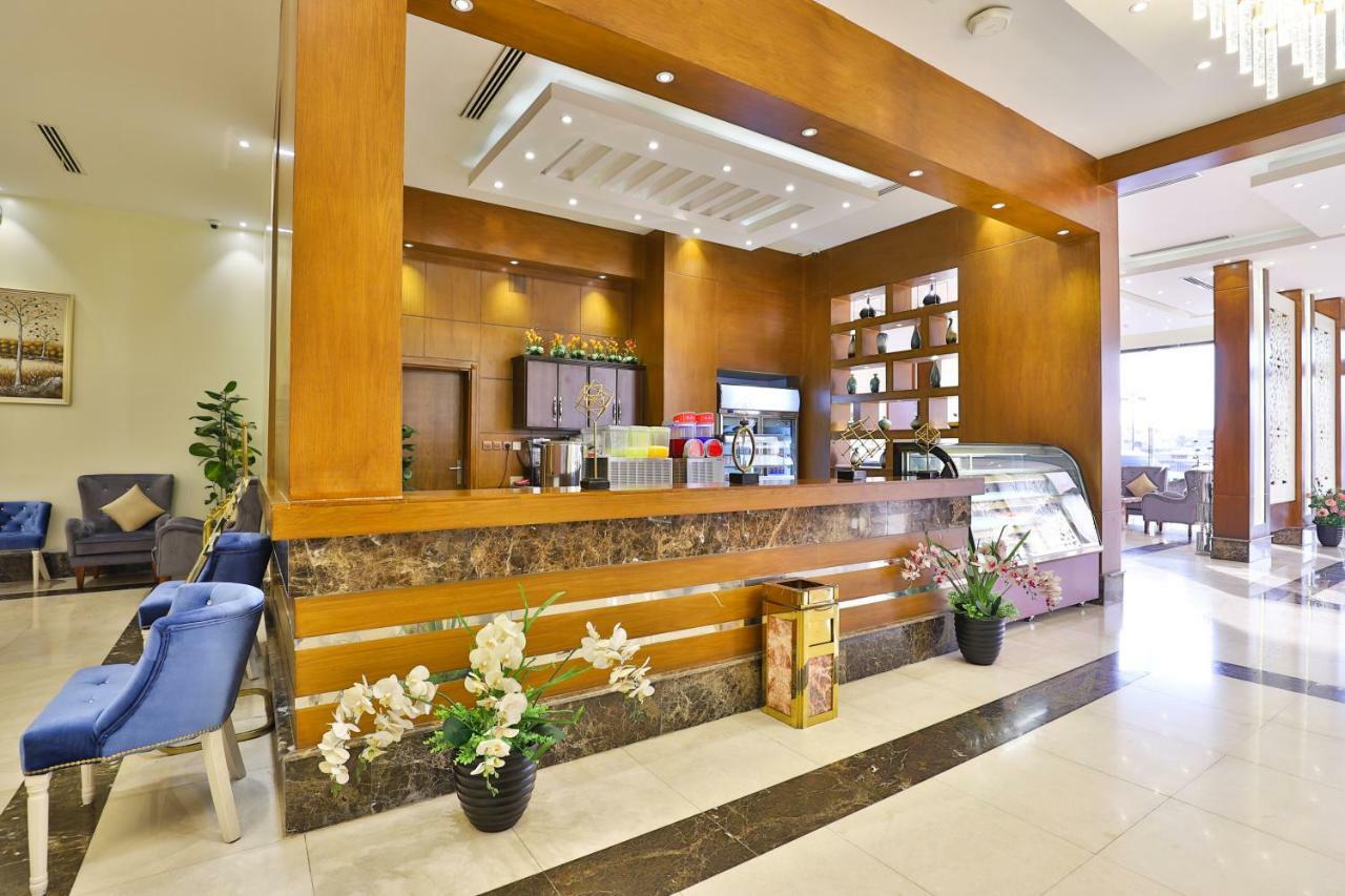 Dreams Houses Furnished Suites Tabuk Esterno foto