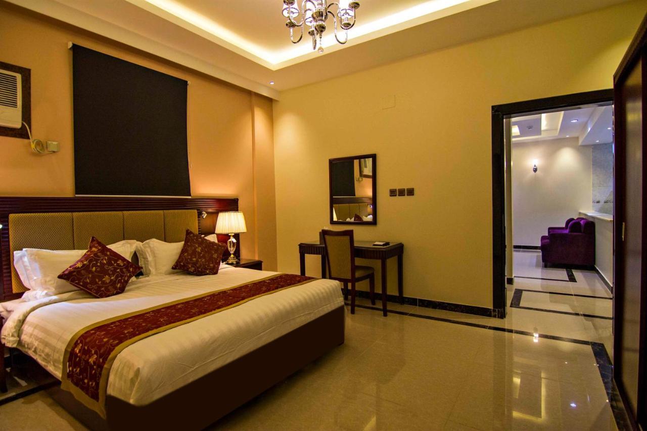 Dreams Houses Furnished Suites Tabuk Esterno foto